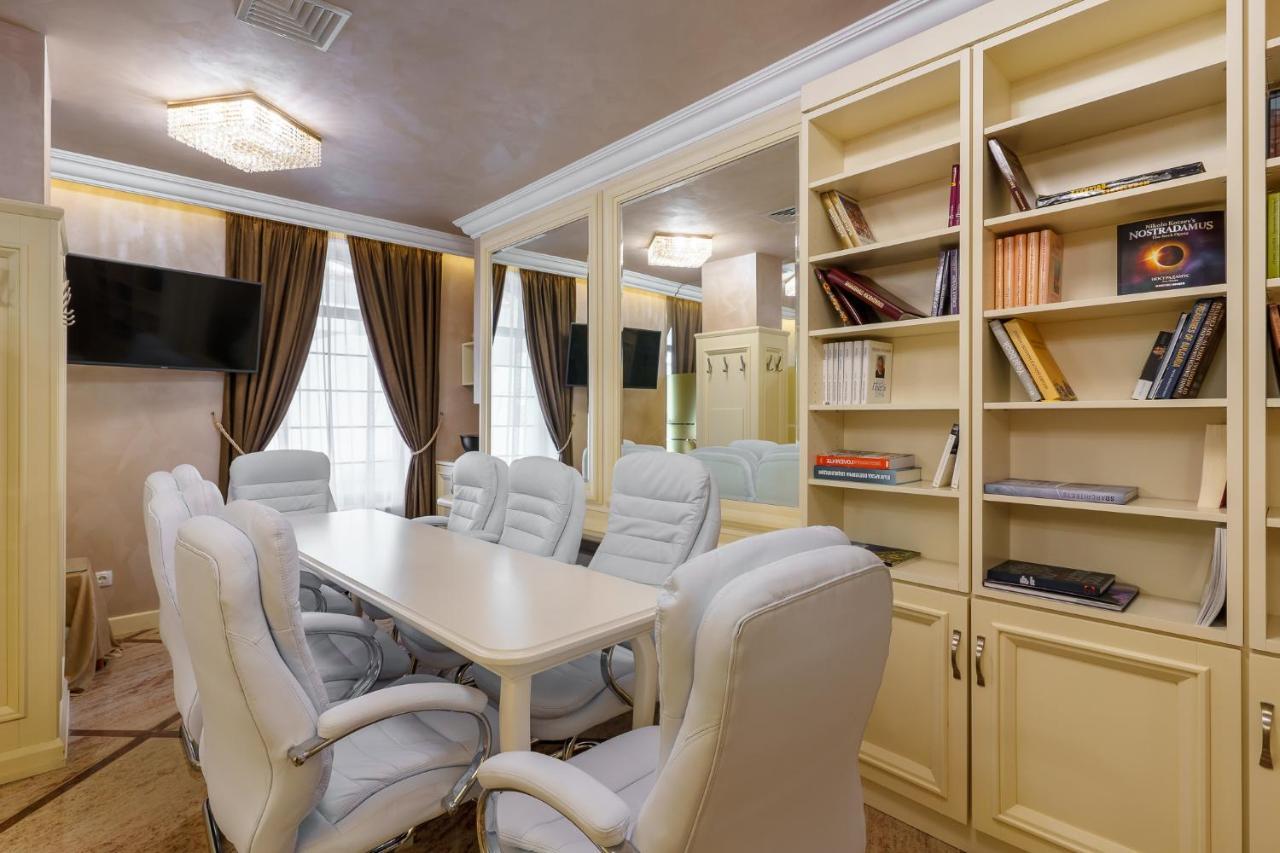 Residence City Garden - Certificate Of Excellence Top 10 Best Five-Stars City Hotels For 2024 Awarded By Htif Пловдив Екстер'єр фото