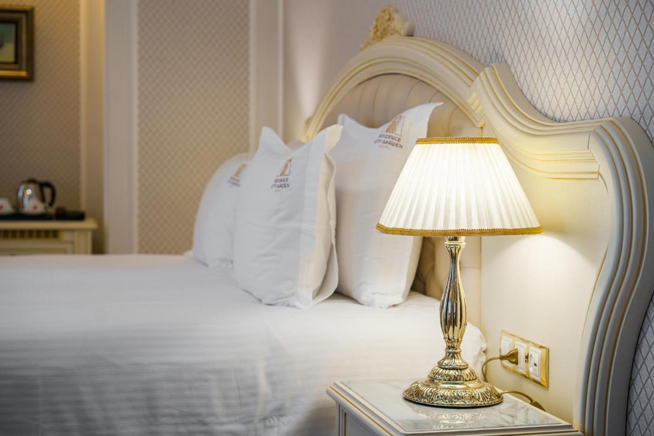 Residence City Garden - Certificate Of Excellence Top 10 Best Five-Stars City Hotels For 2024 Awarded By Htif Пловдив Екстер'єр фото