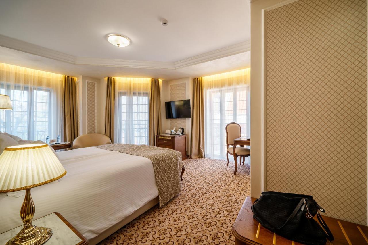 Residence City Garden - Certificate Of Excellence Top 10 Best Five-Stars City Hotels For 2024 Awarded By Htif Пловдив Екстер'єр фото