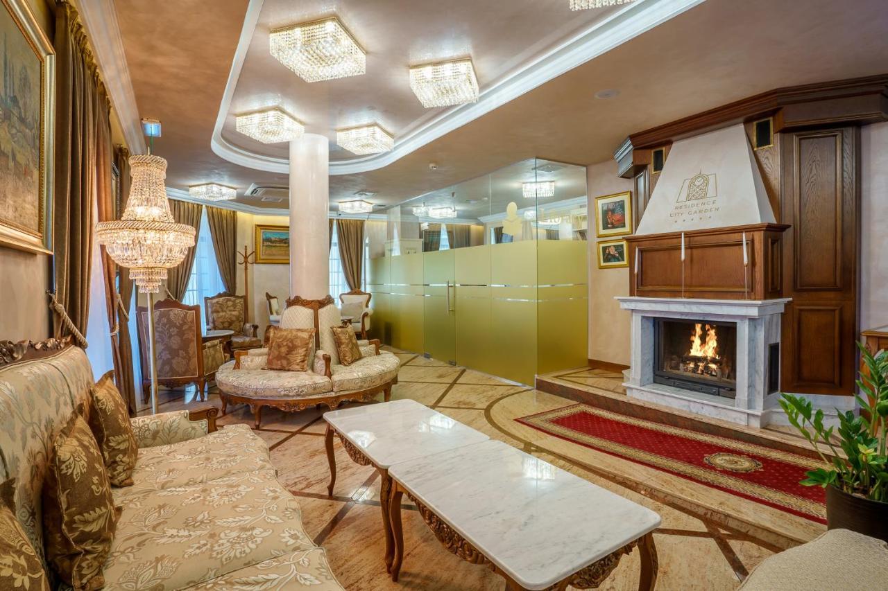 Residence City Garden - Certificate Of Excellence Top 10 Best Five-Stars City Hotels For 2024 Awarded By Htif Пловдив Екстер'єр фото