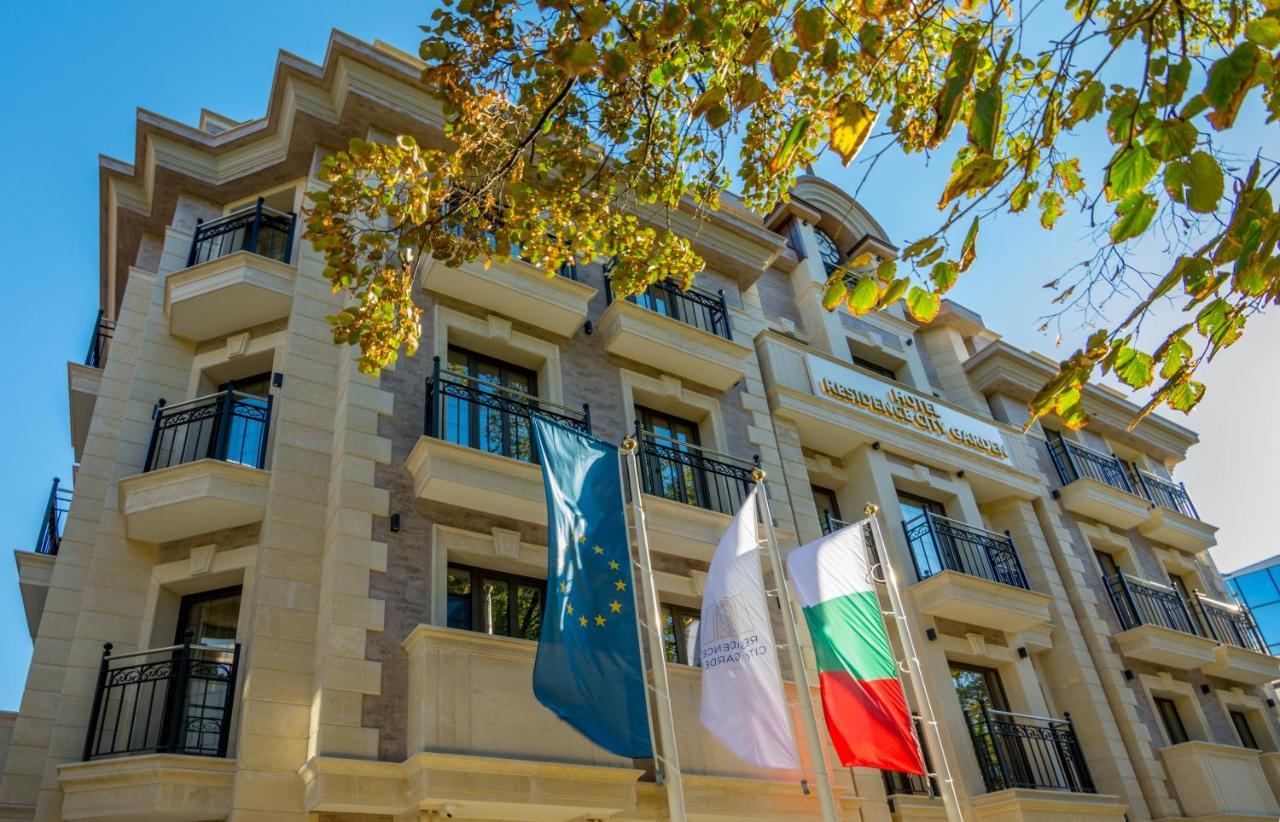 Residence City Garden - Certificate Of Excellence Top 10 Best Five-Stars City Hotels For 2024 Awarded By Htif Пловдив Екстер'єр фото