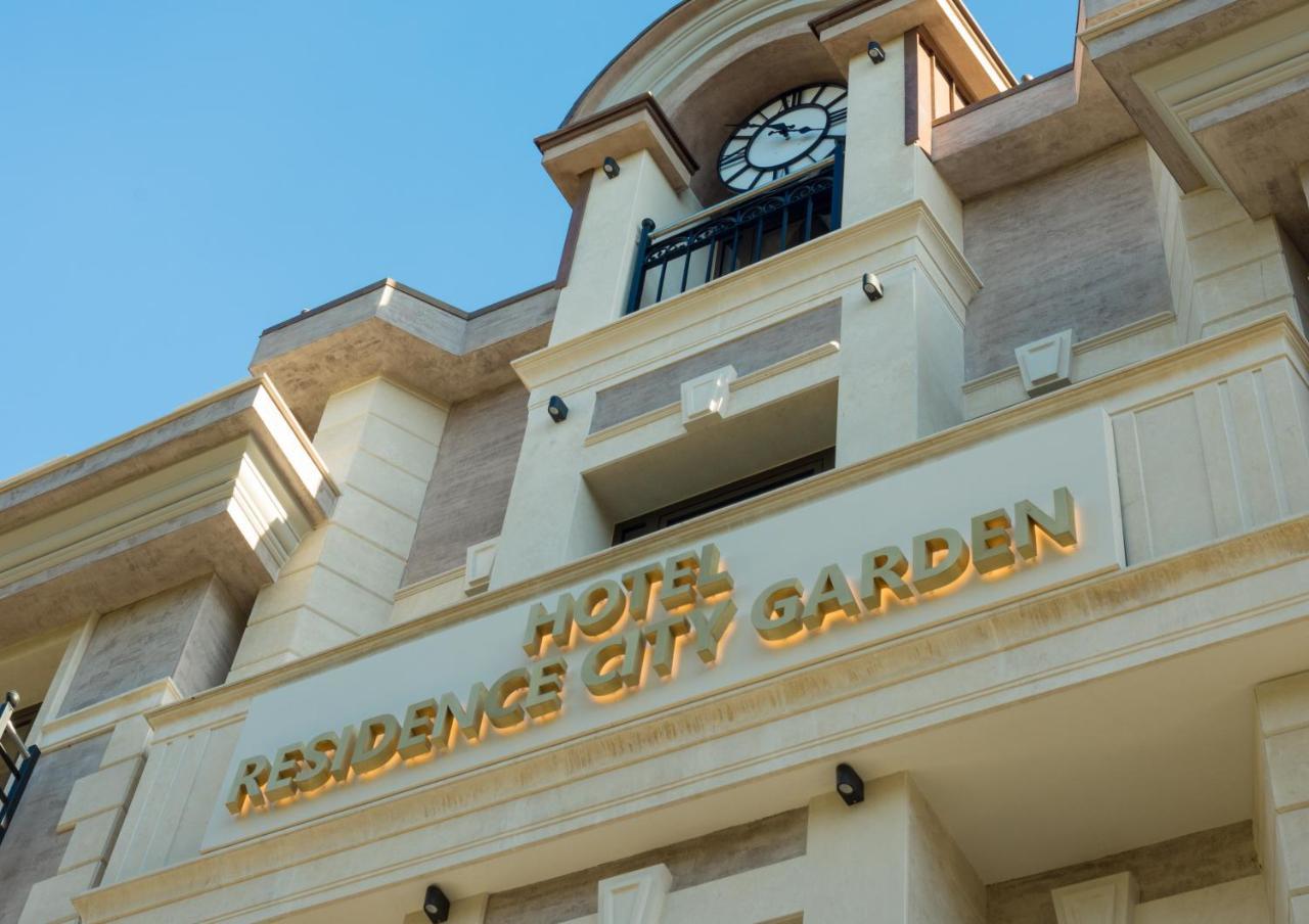 Residence City Garden - Certificate Of Excellence Top 10 Best Five-Stars City Hotels For 2024 Awarded By Htif Пловдив Екстер'єр фото