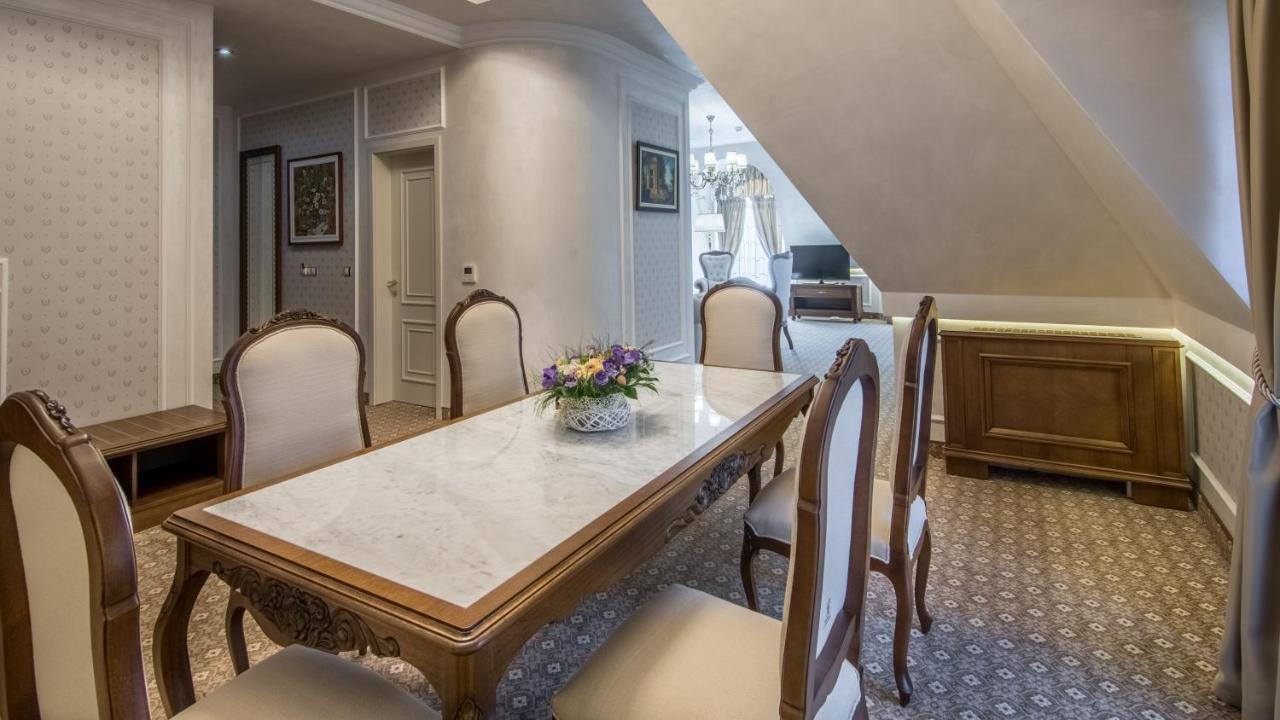 Residence City Garden - Certificate Of Excellence Top 10 Best Five-Stars City Hotels For 2024 Awarded By Htif Пловдив Екстер'єр фото