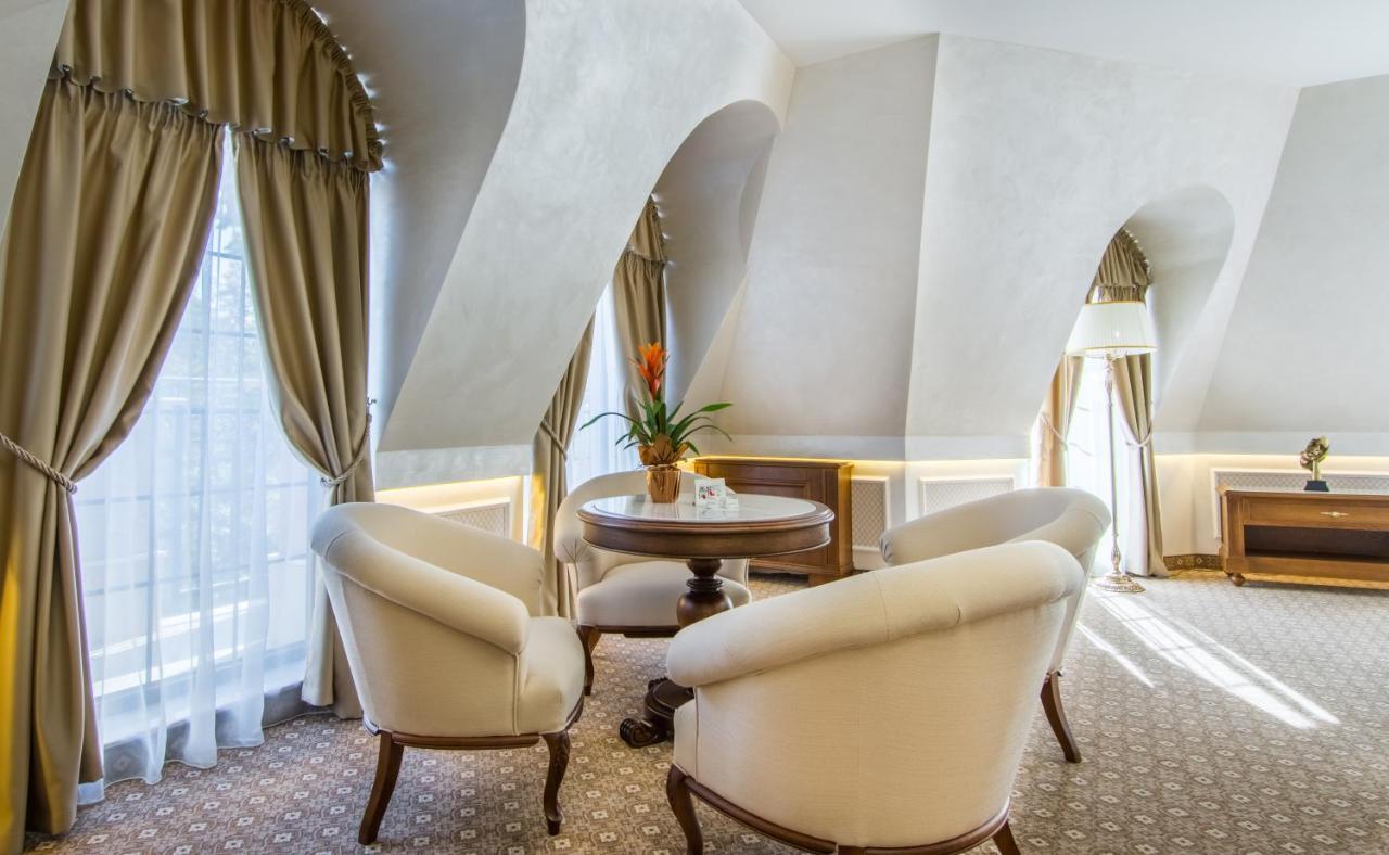 Residence City Garden - Certificate Of Excellence Top 10 Best Five-Stars City Hotels For 2024 Awarded By Htif Пловдив Екстер'єр фото