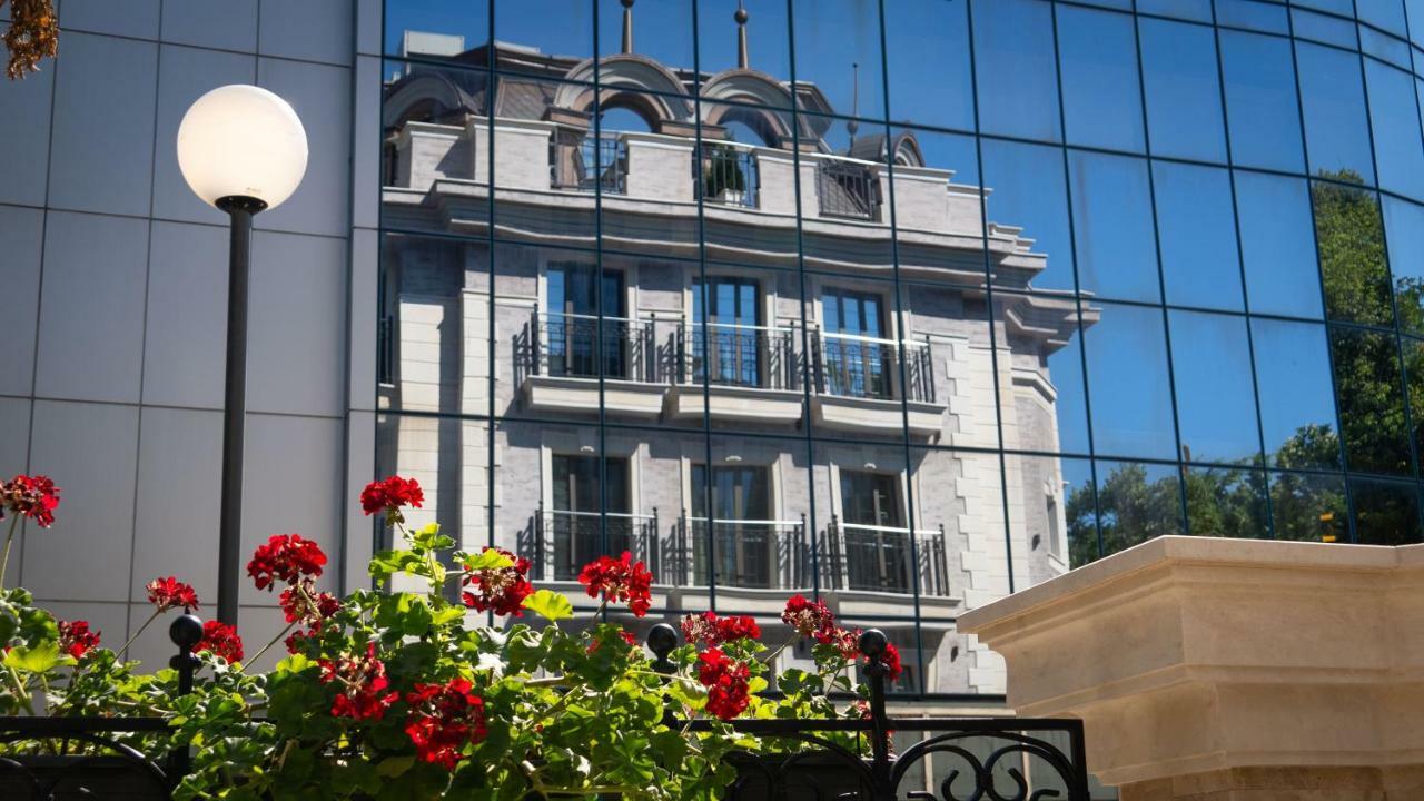 Residence City Garden - Certificate Of Excellence Top 10 Best Five-Stars City Hotels For 2024 Awarded By Htif Пловдив Екстер'єр фото