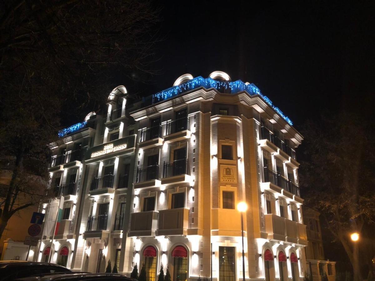 Residence City Garden - Certificate Of Excellence Top 10 Best Five-Stars City Hotels For 2024 Awarded By Htif Пловдив Екстер'єр фото
